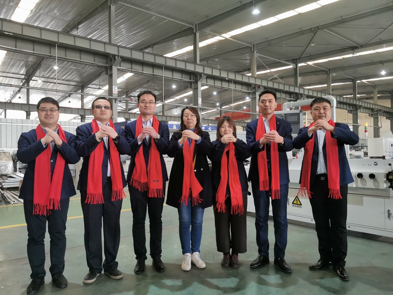 河南新印祝您新春快樂！